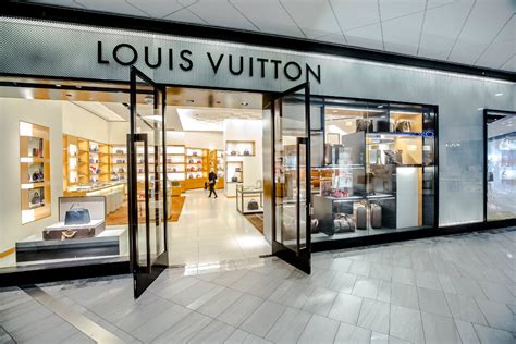 copley place louis vuitton|louis vuitton copley.